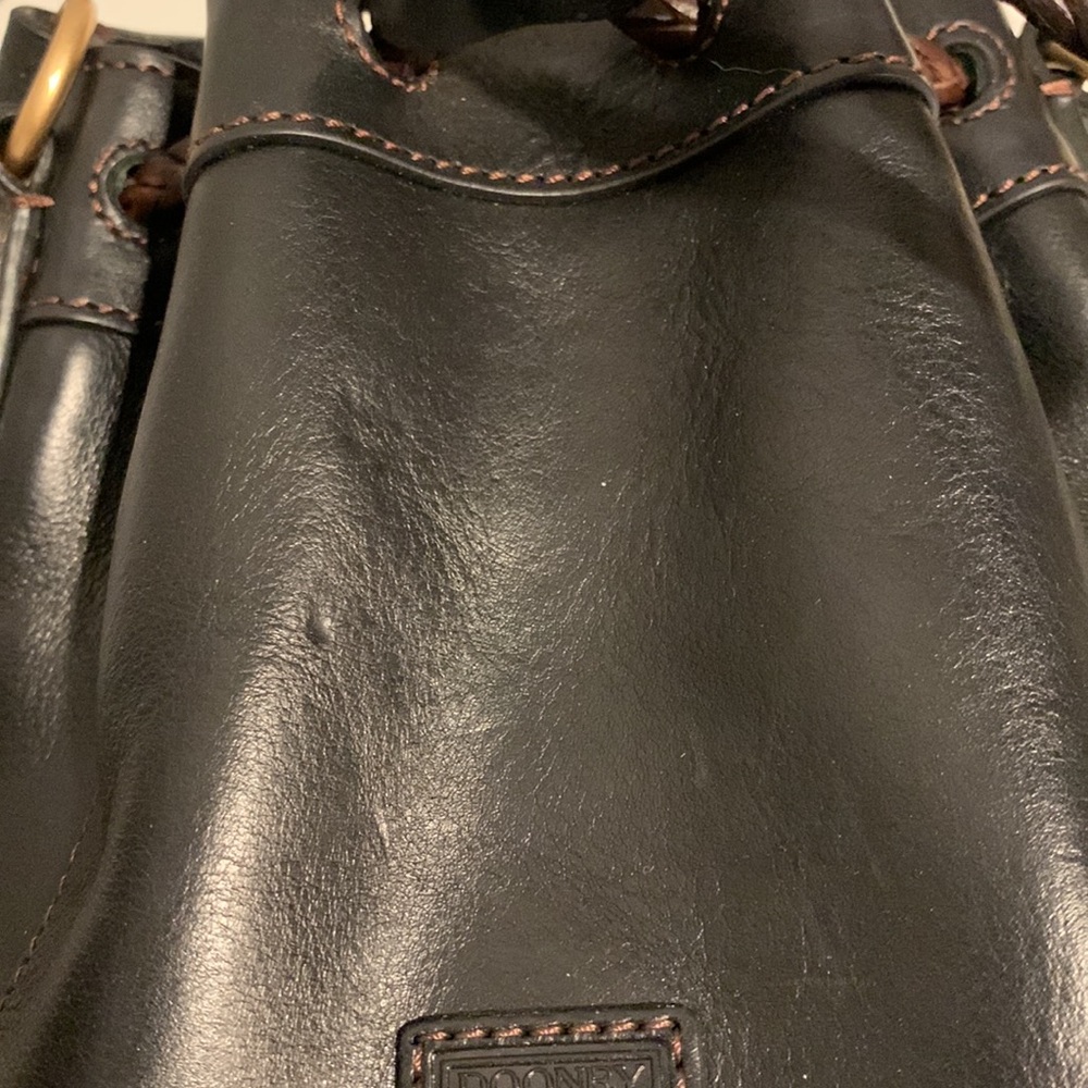 💕Dooney & Bourke Florentine Leather Small Bucketbag - Picture 3 of 7
